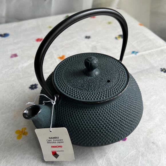 Iwachu Kitchen Nwt Iwachu Japanese Iron Tetsubin Teapot Hobnail